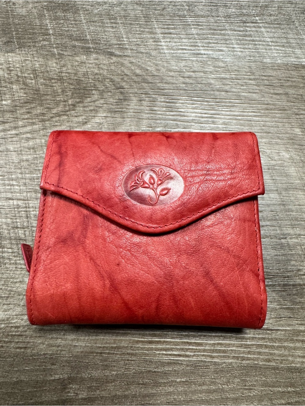 Buxton Top Grain Cow Hide Leather Red Wallet